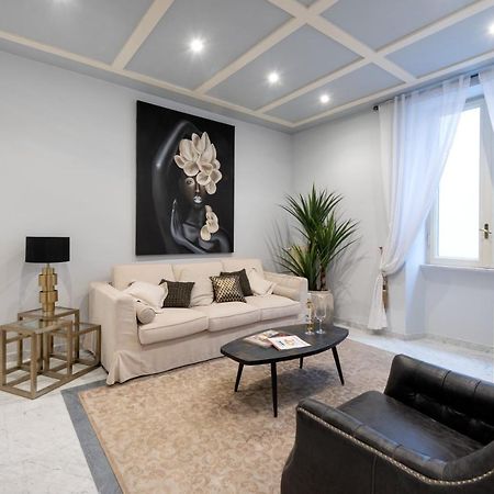 Divo Apartments - Spanish Steps Рим Экстерьер фото