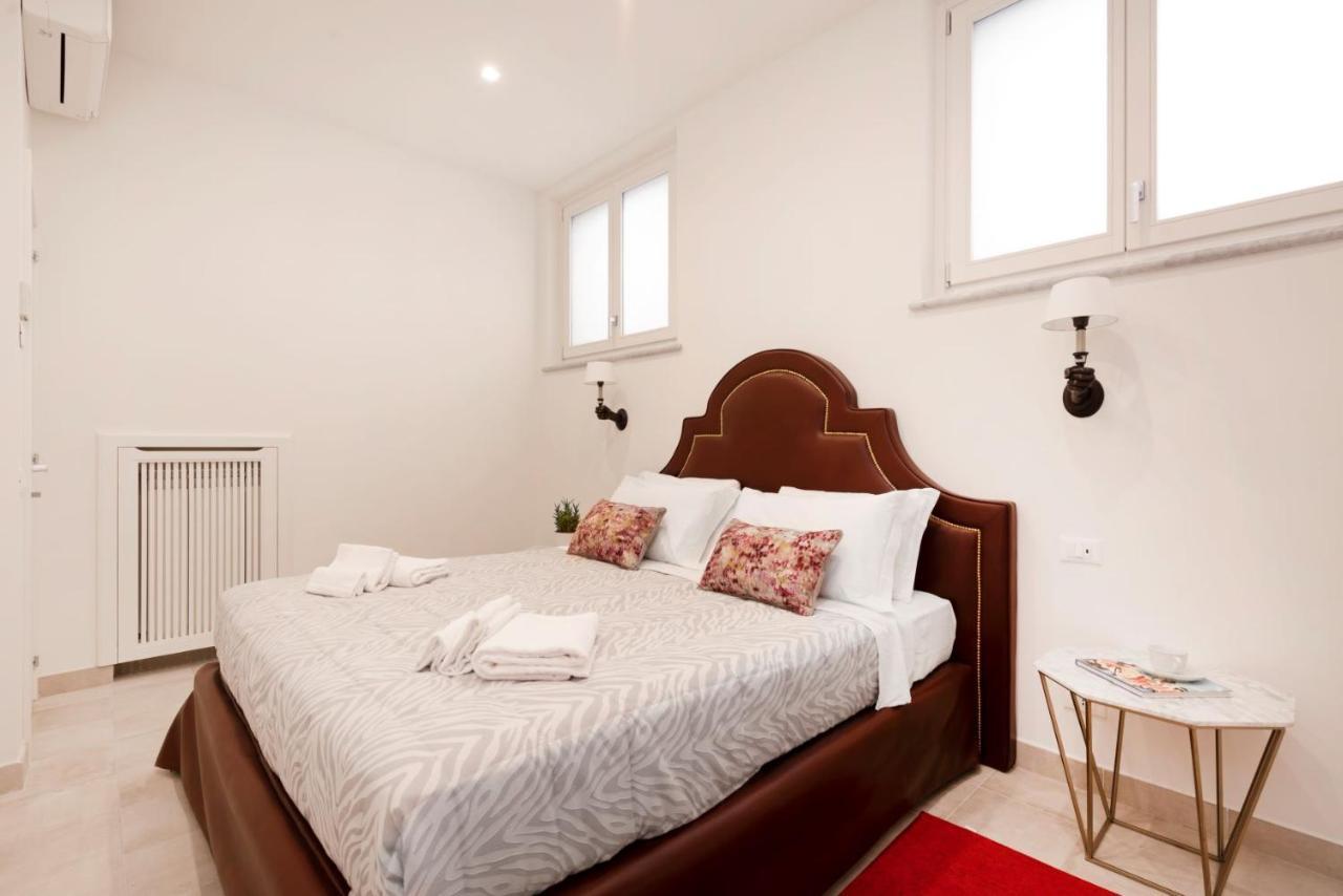Divo Apartments - Spanish Steps Рим Экстерьер фото