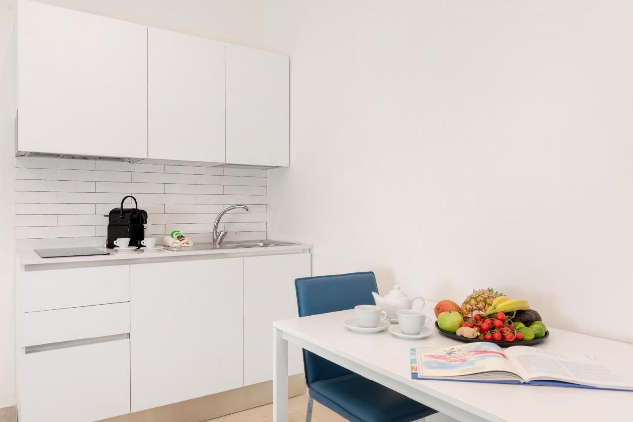 Divo Apartments - Spanish Steps Рим Экстерьер фото