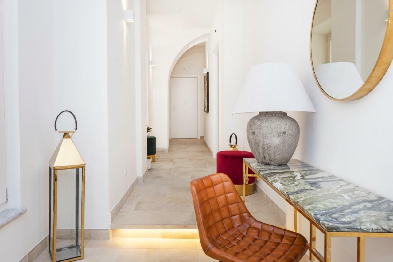 Divo Apartments - Spanish Steps Рим Экстерьер фото
