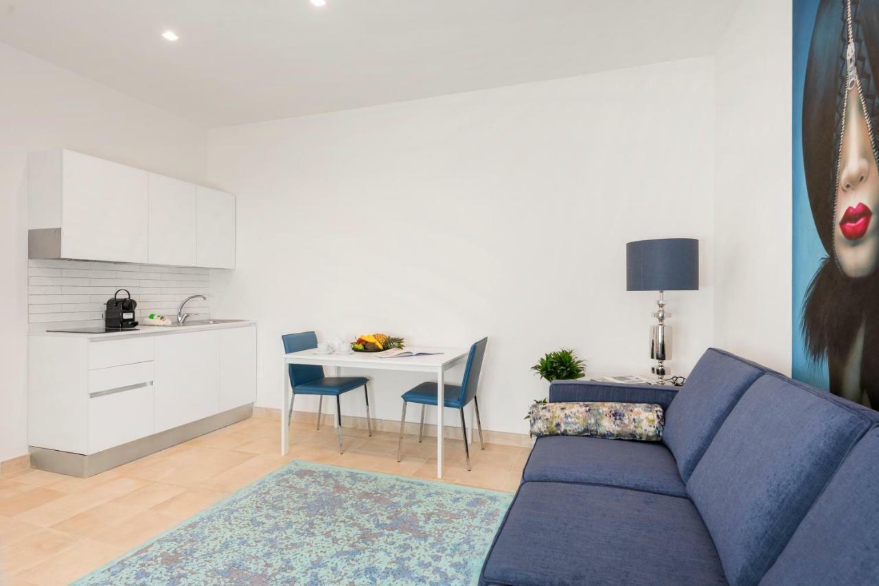 Divo Apartments - Spanish Steps Рим Экстерьер фото