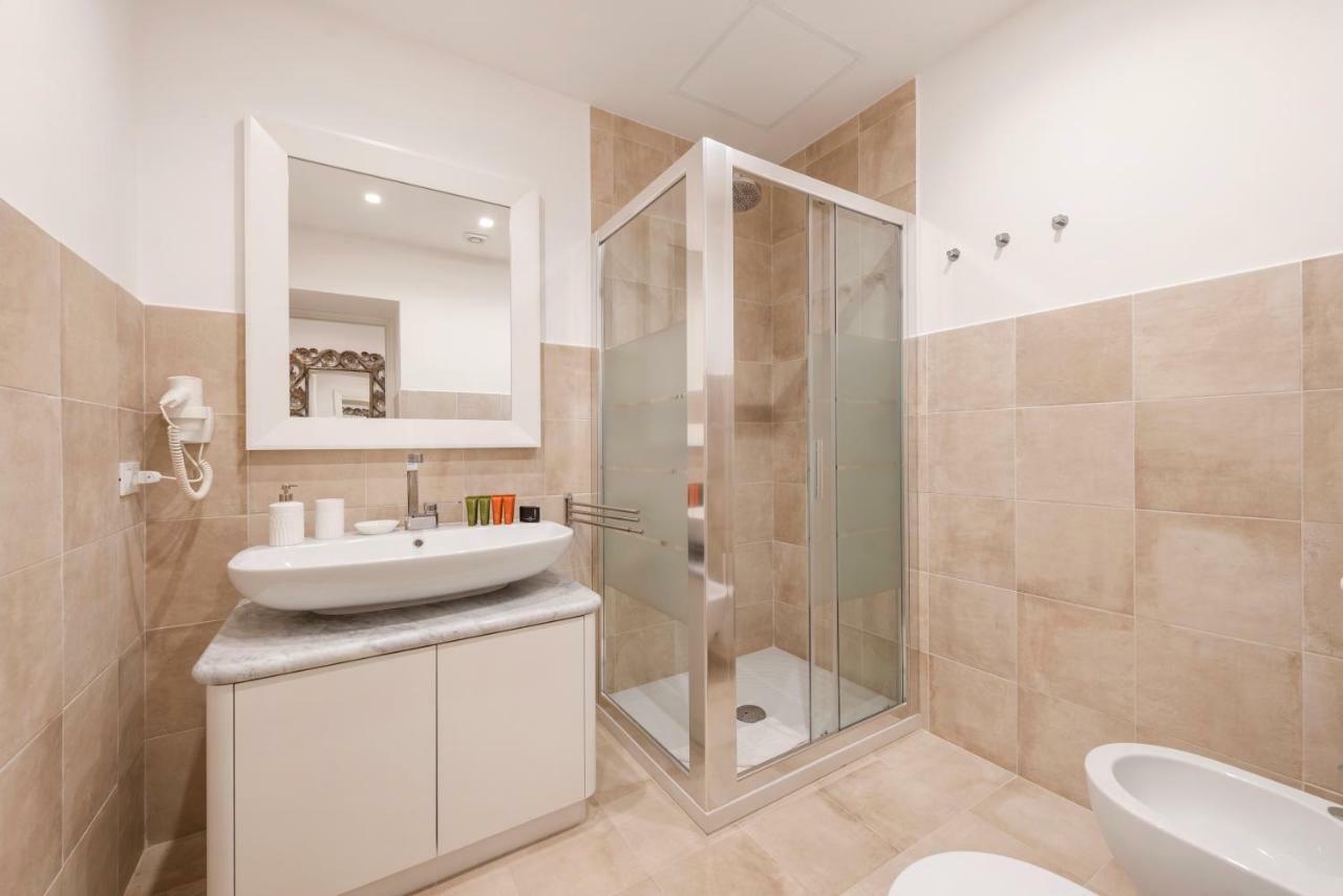 Divo Apartments - Spanish Steps Рим Экстерьер фото