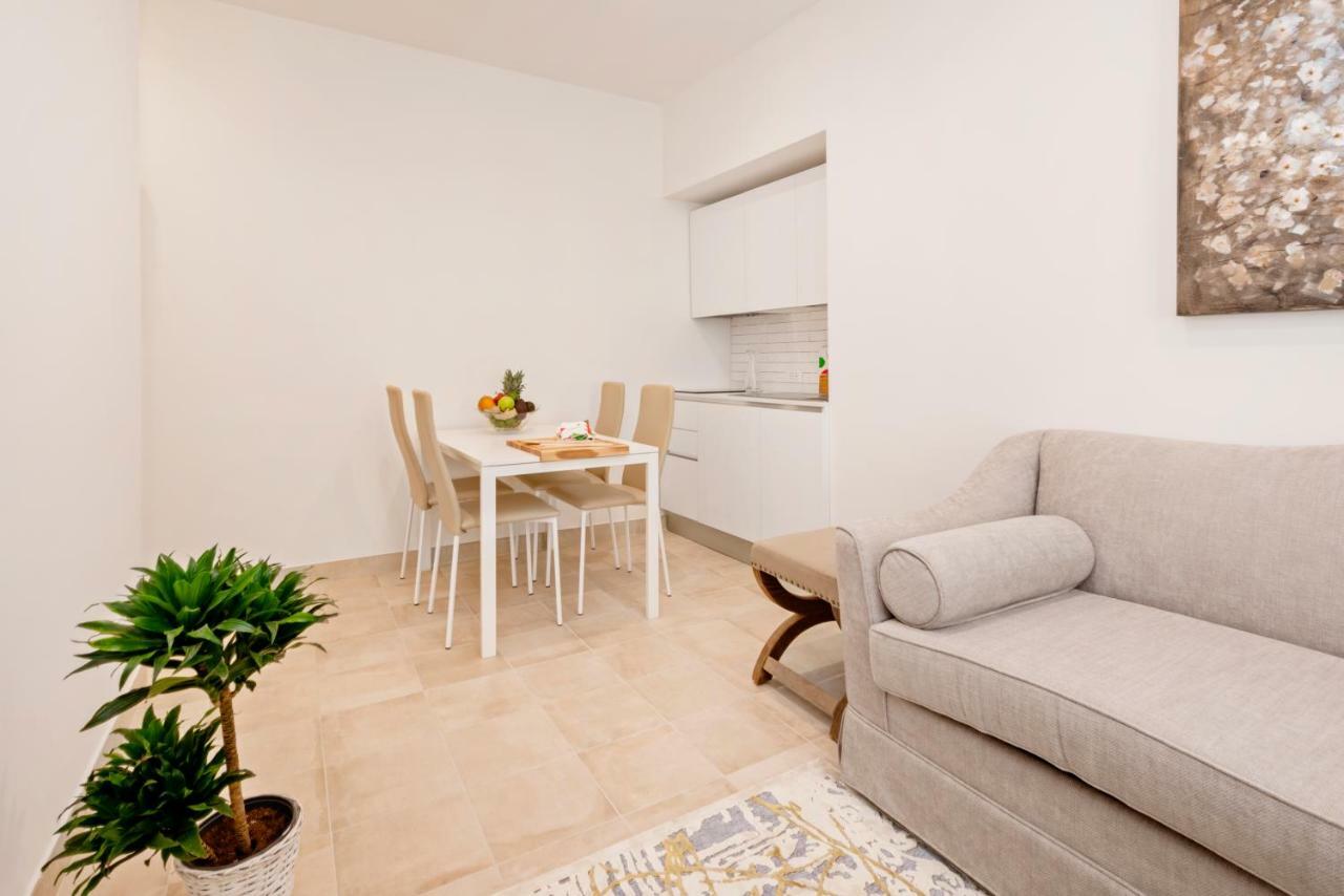 Divo Apartments - Spanish Steps Рим Экстерьер фото