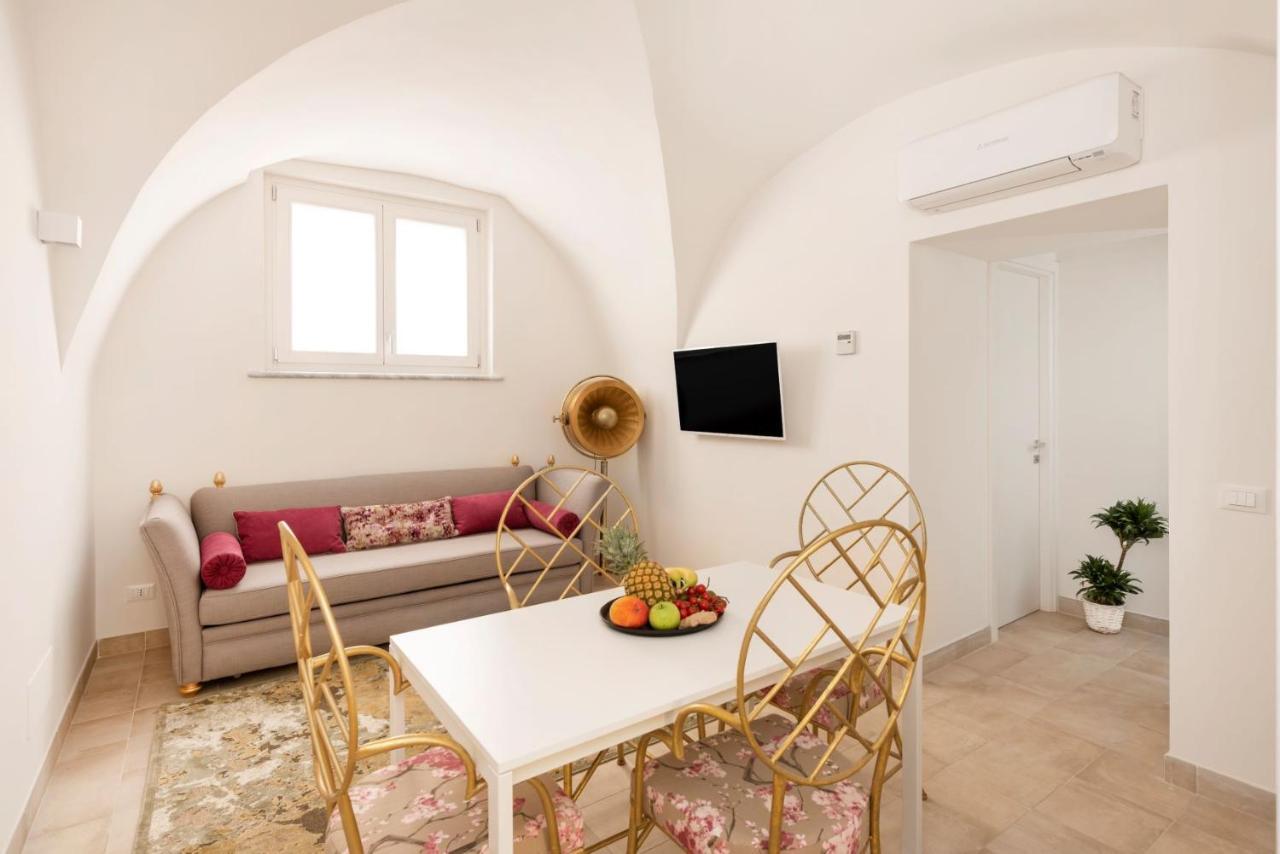 Divo Apartments - Spanish Steps Рим Экстерьер фото